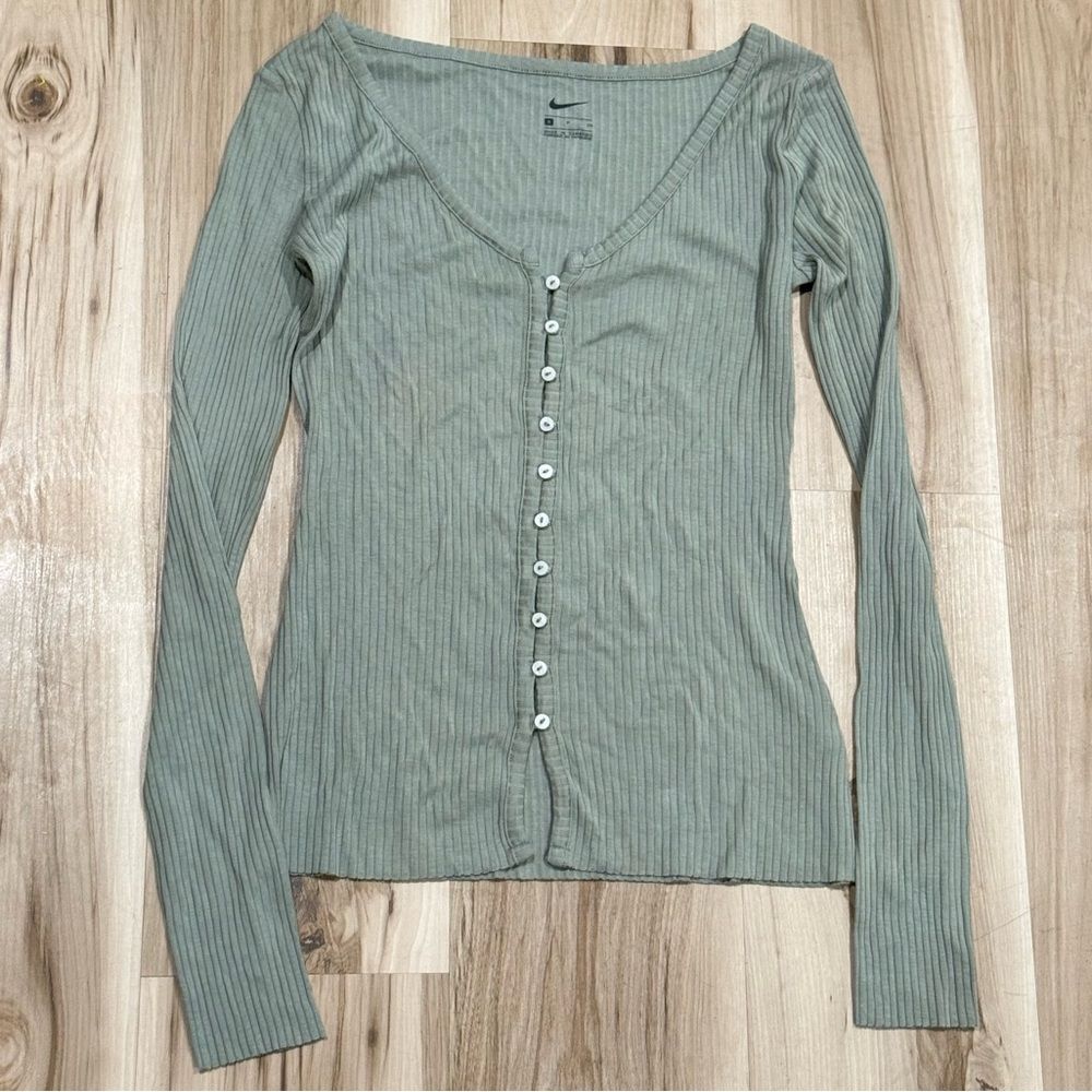 Nike Green Ribbed Button Up Long Sleeve Shirt Women’s Small